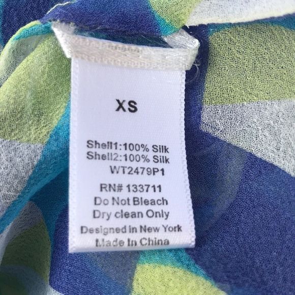 💫4/30 ADDISON Silk Hi-Low Sleeveless Blouse - Picture 9 of 9